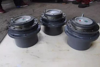 拆卸減速機(jī)